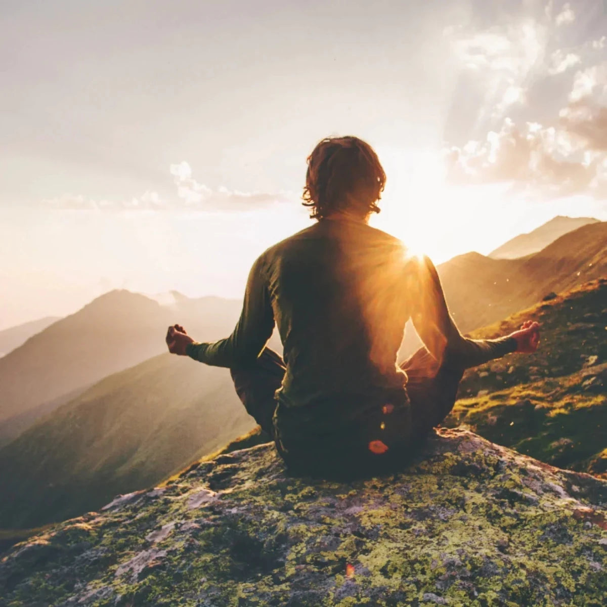 Meditation Mann Berg